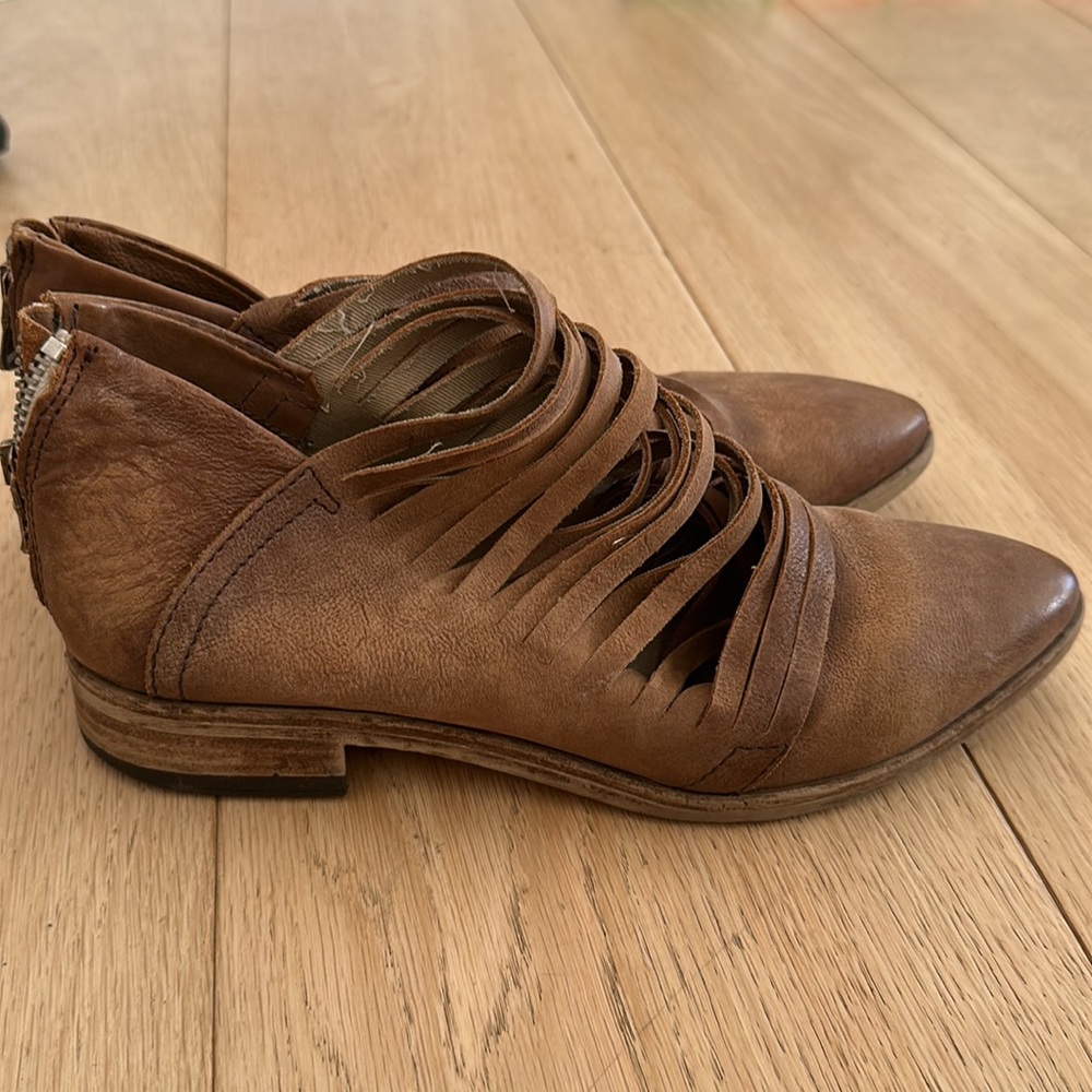 Free people ankle boots all leather! Size 38